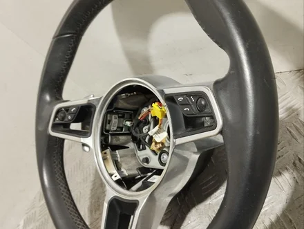 Porsche 95B959256E, 95B419732, 95B419798 CAYENNE (92A) 2016 Steering Wheel