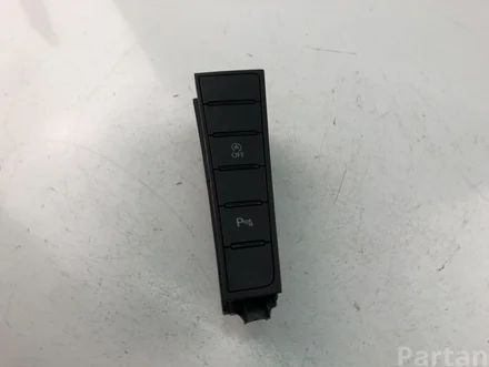 Volkswagen 3AB927238K PASSAT CC (357) 2011 Button for parking aid