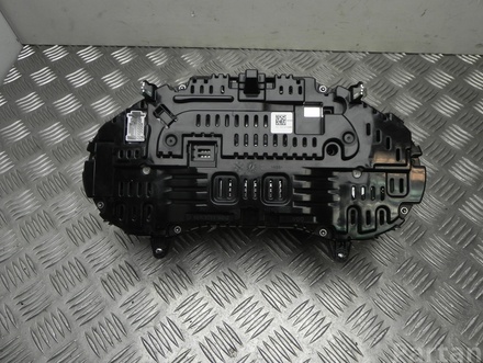 Mercedes-Benz A2059007529 C-CLASS (W205) 2017 Dashboard (instrument cluster) mph