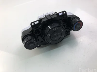 Ford 8A61-19980-DF / 8A6119980DF FIESTA VI Van 2011 Bedienteil Klimaautomatik