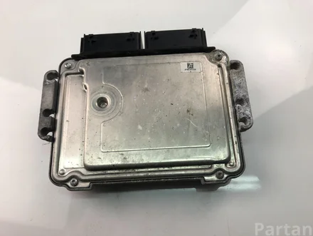 Ford CV61-12A650-ARC; CV6A-12B684-BB; 0261S09144 / CV6112A650ARC, CV6A12B684BB, 0261S09144 FIESTA VI 2015 Motorsteuergerät
