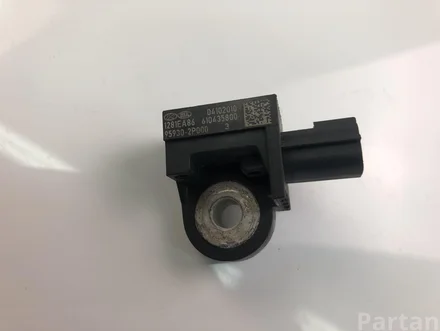 Kia 95930-2P000 / 959302P000 SORENTO I (JC) 2010 Impact Crash Sensor