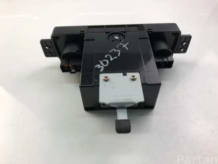 Kia 0K9BB61190 CLARUS (K9A) 2000 Automatic air conditioning control