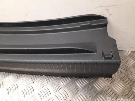 Volkswagen 5NA 863 459 E / 5NA863459E TIGUAN (AD1) 2016 Cover for lock carrier
