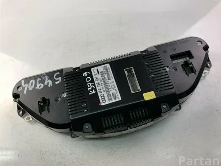 Audi 4F0920901G A6 (4F2, C6) 2009 Dashboard (instrument cluster)