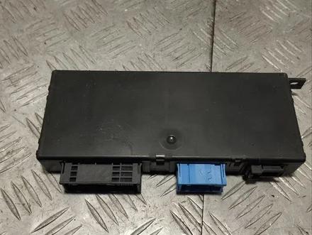 BMW 9267517 X3 (F25) 2012 Diagnosis interface for data bus (gateway)
