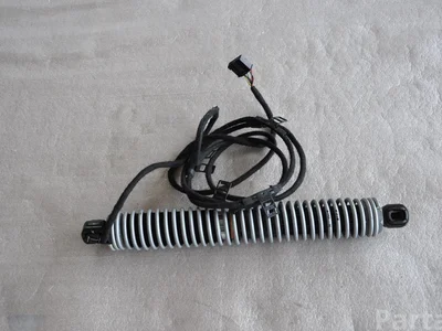 BMW 712013702 5 (F10) 2014 Петля двери багажного отсека