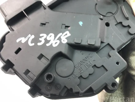 Ford 2400075 C-MAX (DM2) 2010 Door Lock