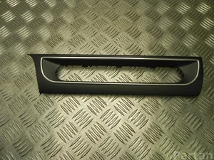Jaguar J9D3-045E67-A / J9D3045E67A I-PACE 2019 Trim air vent