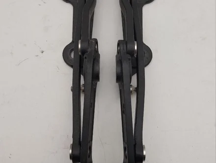 Aston Martin Vantage Coupe 2009 Rear lid hinge