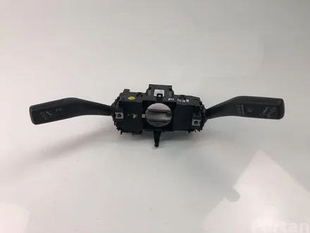 Volkswagen 1S0953503M UP (121, 122, BL1, BL2) 2014 Steering column multi-switch