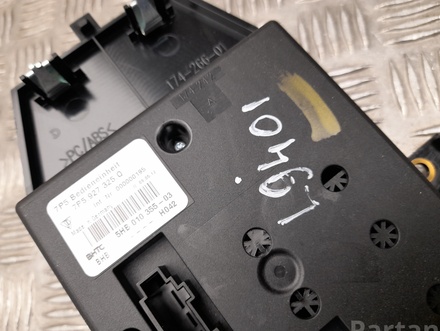 Porsche 7P5927325Q CAYENNE (92A) 2012 Safety switch for central locking system