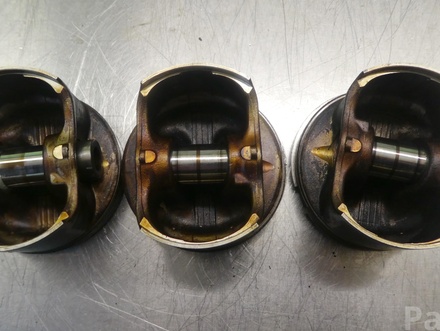 Volkswagen BGU GOLF V (1K1) 2007 Piston