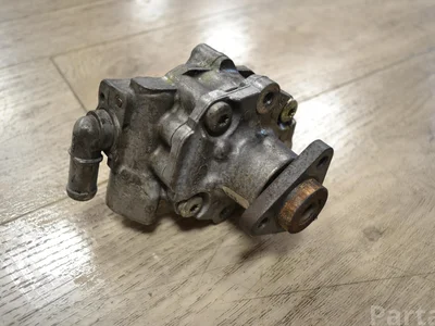 Audi 7P6422154 A5 (8T3) 2010 Power Steering Pump