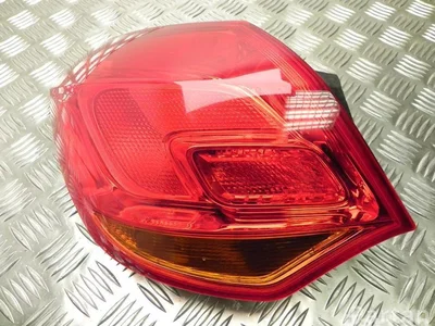 Opel 13 306 459, 21.65.21.02, I090098, E24 5027 / 13306459, 21652102, I090098, E245027 ASTRA J 2013 Lampy tylne z lewej