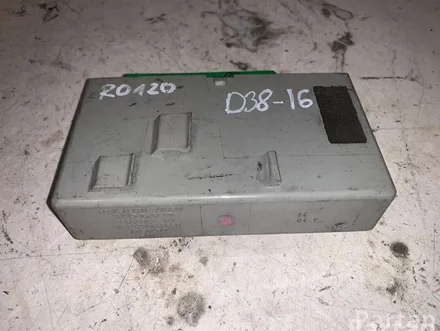 Volvo 30630081 V40 Estate (VW) 2003 Control Unit, central locking system