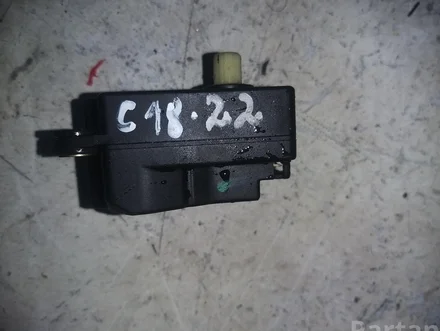 Volvo 75622 S60 I 2001 Adjustment motor for regulating flap