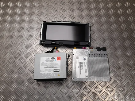 Jaguar GX63-19C299-AC, FW93-11B608-AD, GX63-19C211-AE / GX6319C299AC, FW9311B608AD, GX6319C211AE XF (X260) 2017 CD-Radio