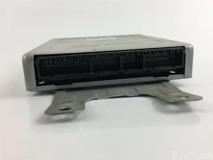 Mitsubishi MD362115 SPACE STAR MPV (DG_A) 2004 Control unit for engine