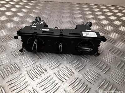 Škoda 654 820 045 D / 654820045D Kamiq 2022 Unidad de control, control automático del aire acondicionado