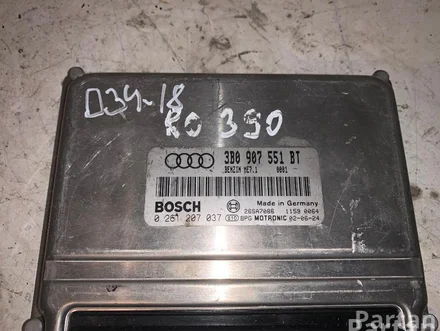 Audi 3B0907551BT A8 (4D2, 4D8) 2001 Control unit for engine