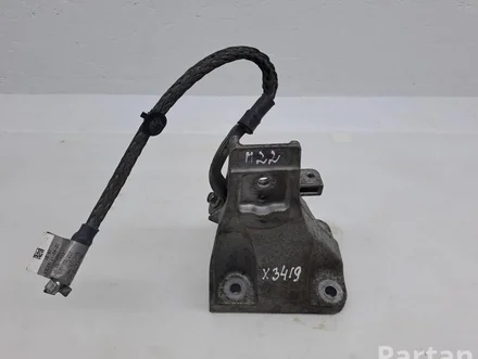 Land Rover L8A26061BA RANGE ROVER VELAR (L560) 2021 Motorlagerung