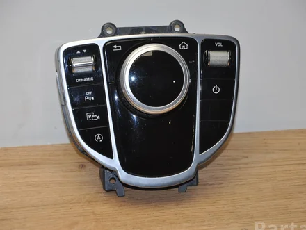 Mercedes-Benz A2139008510 ; A2139056603 ; A213905950 / A2139008510, A2139056603, A213905950 E-CLASS (W213) 2016 Multimedia interface box with control unit