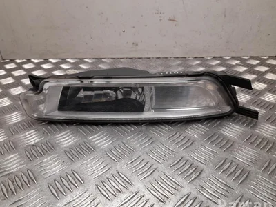 Volkswagen 3G0 941 661 L / 3G0941661L PASSAT (3G2) 2019 Projecteur antibrouillard