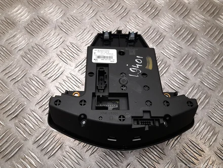 Porsche 7P5927325Q CAYENNE (92A) 2012 Safety switch for central locking system