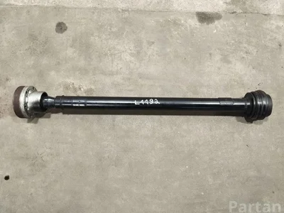 Maserati 06701064940, 6592258, 10411195 LEVANTE 2019 Arbre de transmission longitudinal