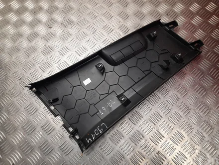 Volkswagen 5H0867291 Golf VIII Variant CG5 2021 Lining, pillar b Lower left side