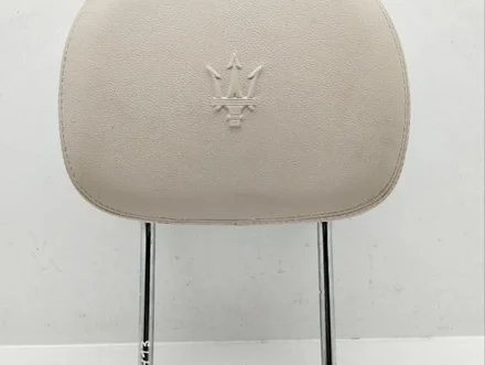 Maserati QUATTROPORTE VI 2014 Headrest Right Front