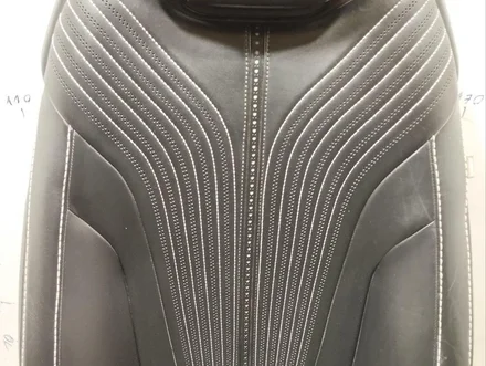 Aston Martin DB11 (AM5) 2019 Driver seat