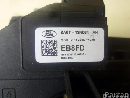 Ford 8A6T-13N064-AH / 8A6T13N064AH FIESTA VI 2013 Комбинированный переключатель подрулевой