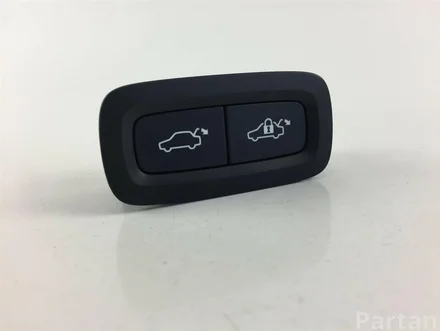 Volvo 31674801 XC40 2020 Boot lid/tailgate button