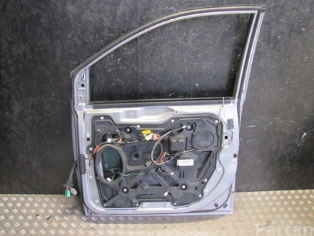 DODGE CARAVAN 2015 Door Right Front