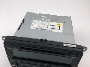 Seat 7N5035186 ALHAMBRA (710, 711) 2012 Radio / CD