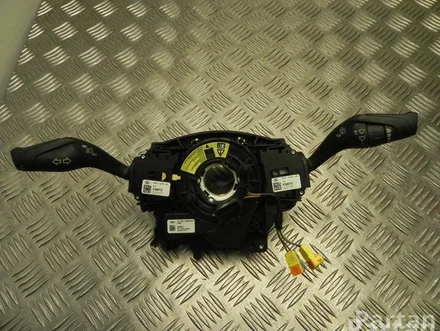 Ford DV6T-13N064-FB, DV6T-3F944-AA / DV6T13N064FB, DV6T3F944AA FOCUS III 2014 Dźwignia kolumny kierowniczej (przycisk wielofunkcyjny)