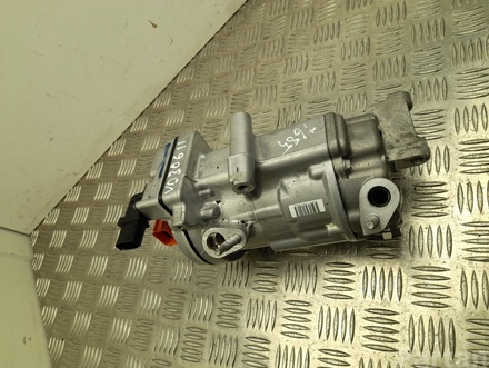 FORD USA LJ9H-19D623-AB / LJ9H19D623AB Mustang Mach-E 2022 Compressor, air conditioning