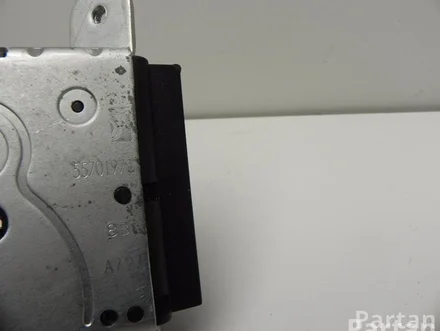 Opel 55701971 CORSA D 2010 Bootlid Lock