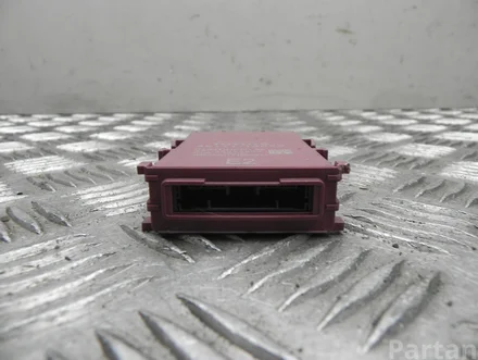 Toyota 89111-12040 / 8911112040 RAV 4 V 2020 Diagnosis interface for data bus (gateway)