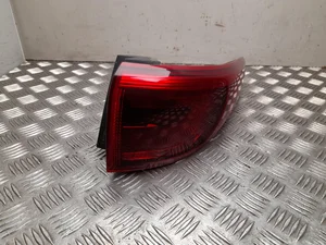 Kia 92402-F10 / 92402F10 SPORTAGE (QL) 2016 Taillight Right